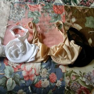 3 Bras 40C Black Tan White